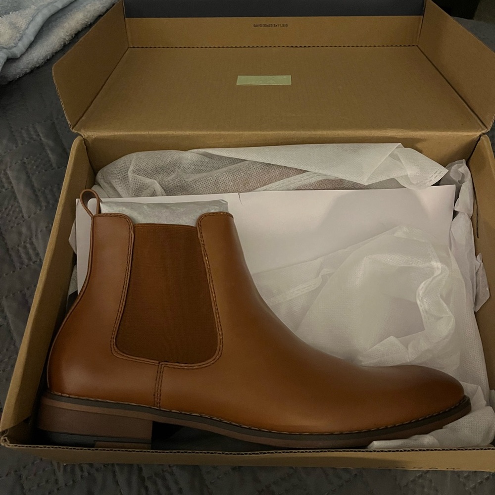 Brown Leather Chelsea Boots